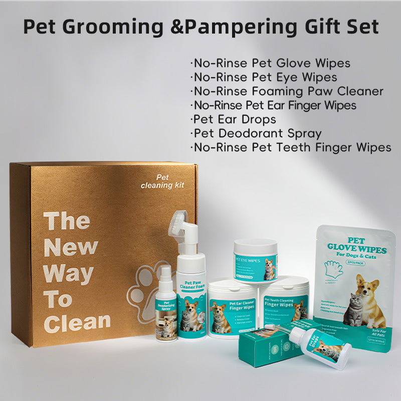 Pet bathing and cleaning gloves