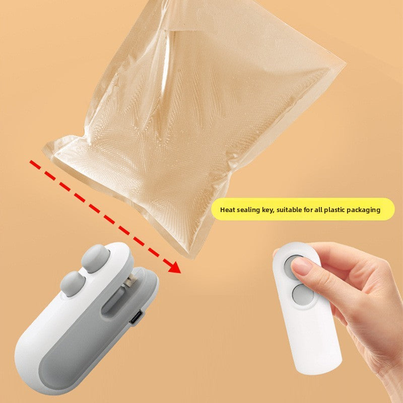 Portable hand-operated pressure-type plastic bag sealing machine