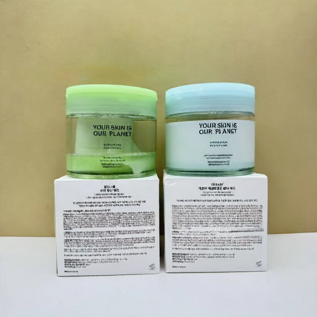 Hydrating facial pads