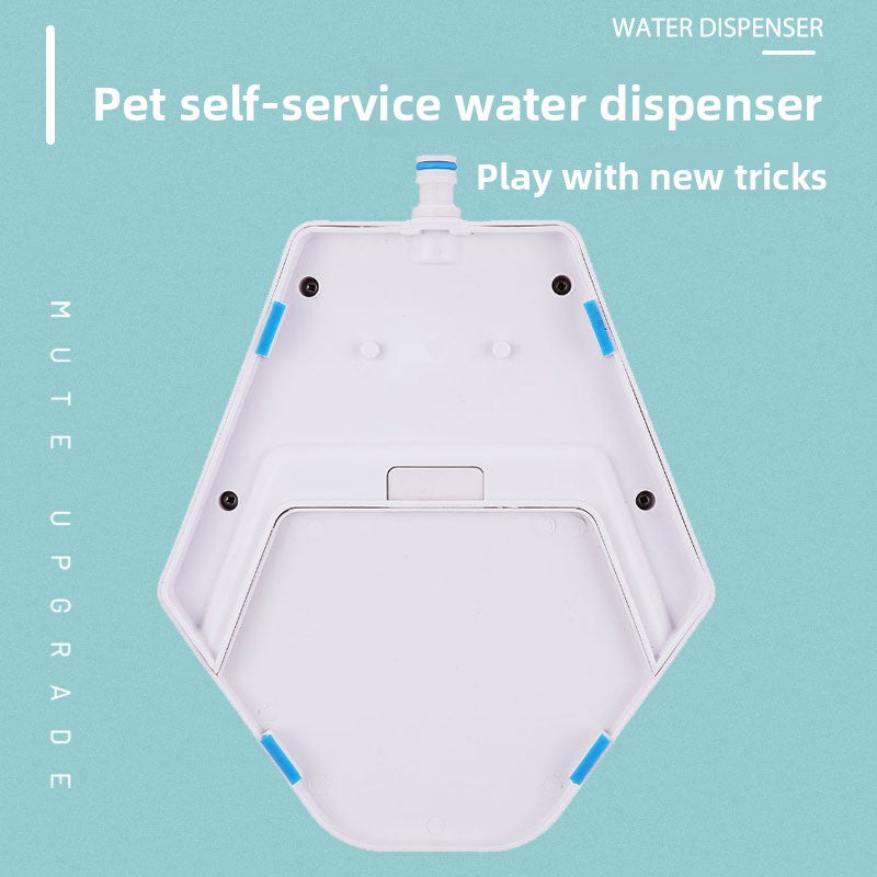 Pet outdoor water dispenser