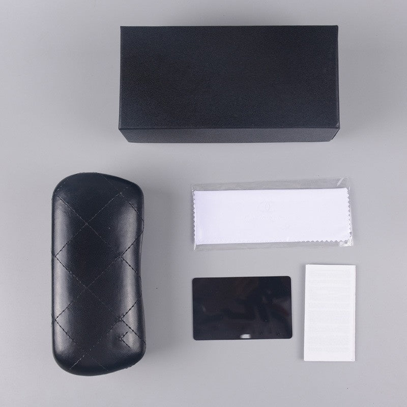 High-end eyeglass case