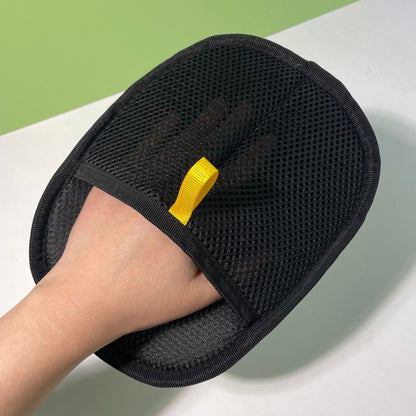 Static electricity hair removal gloves