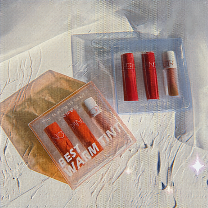 Bright and cool-toned lip gloss