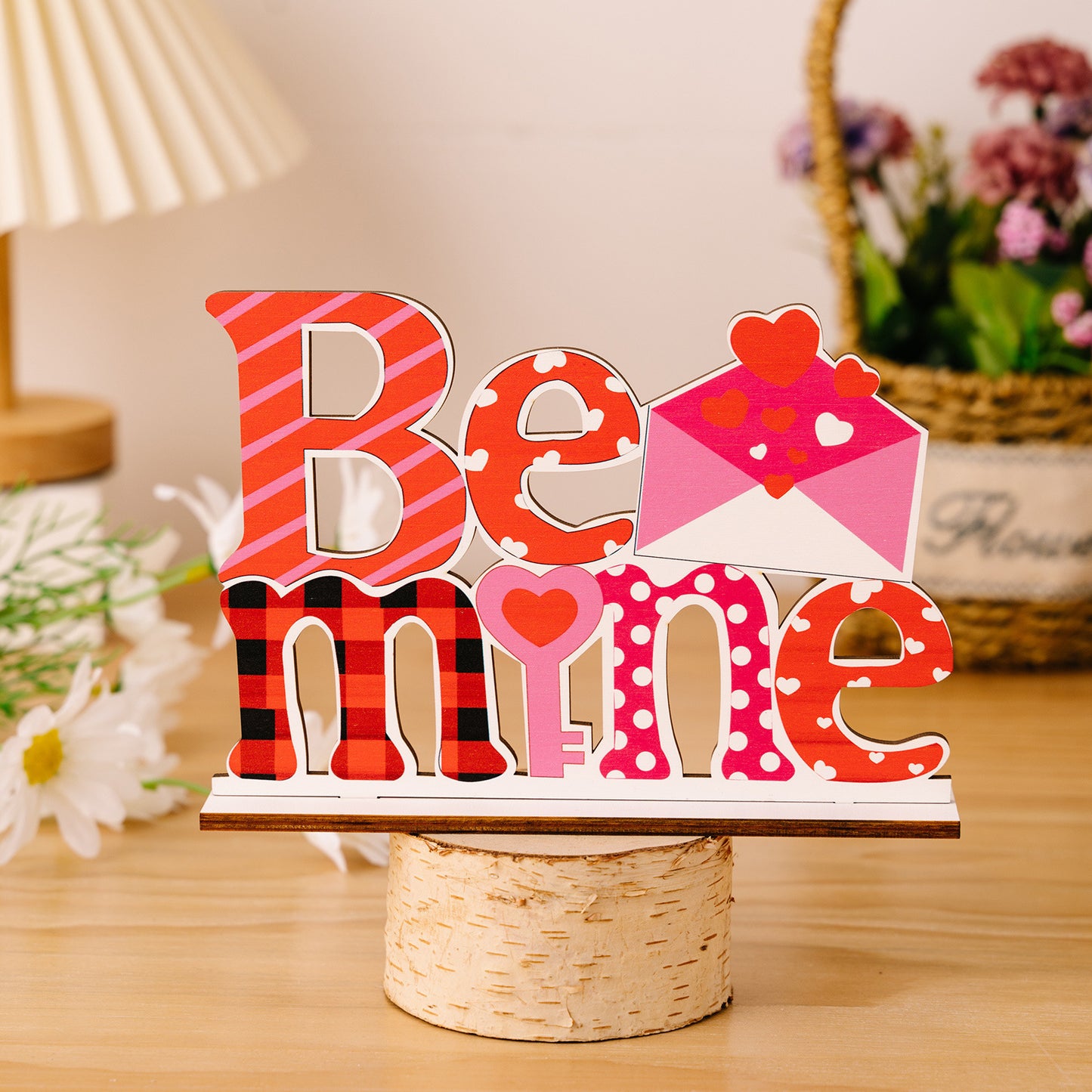 Love letter heart-shaped hollow decorative ornament