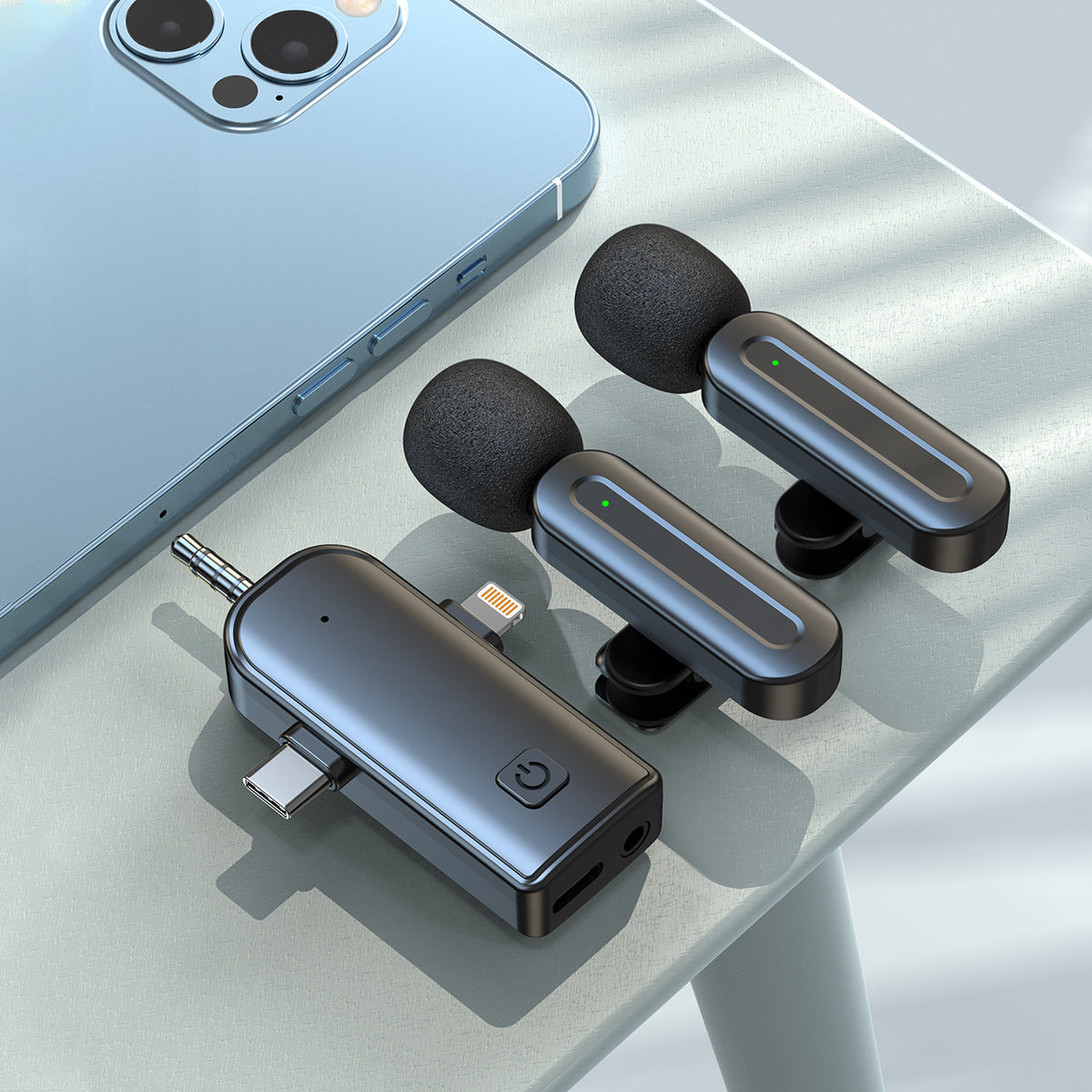 Wireless lavalier microphone