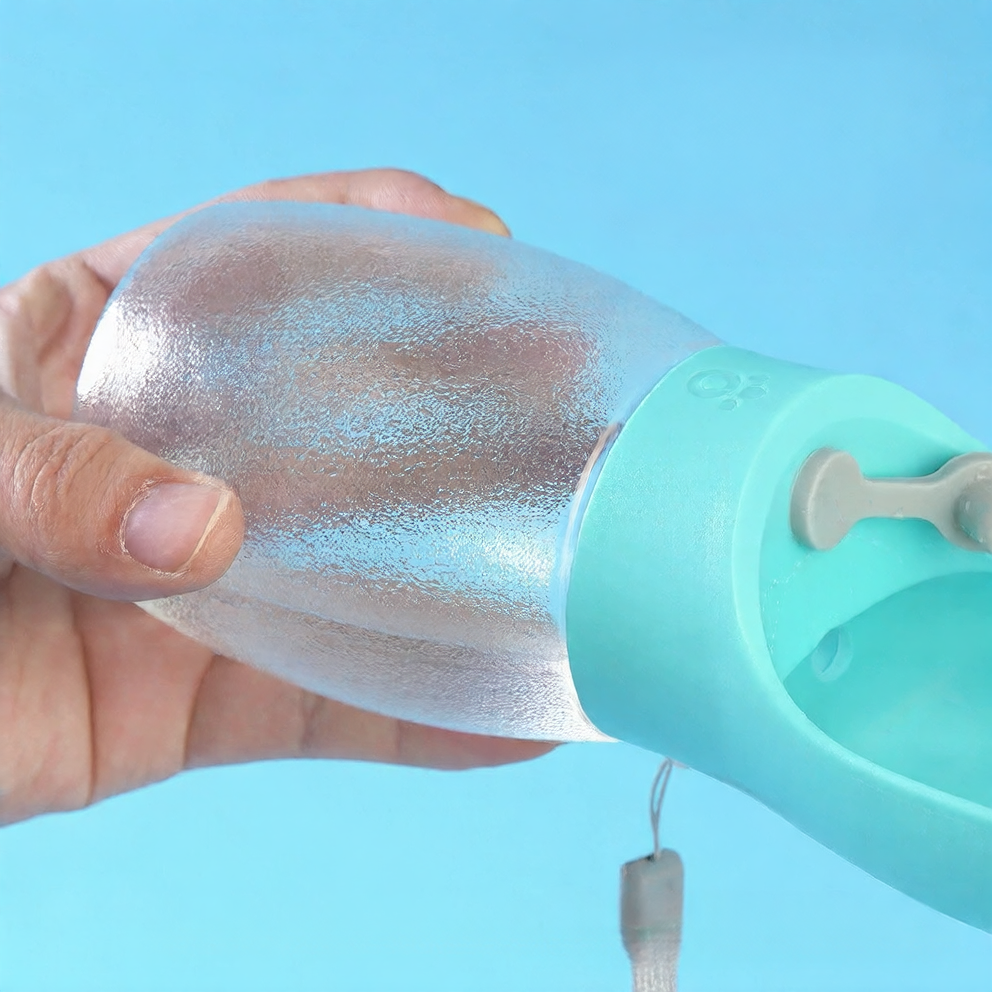 Portable Pet Water Bottle for Outdoor Use