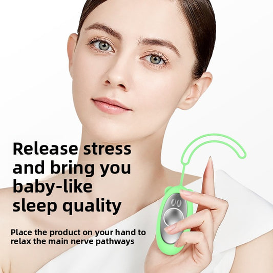 Handheld soothing and sleep-inducing smart sleep device