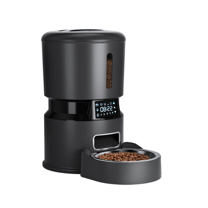 Automatic pet feeder