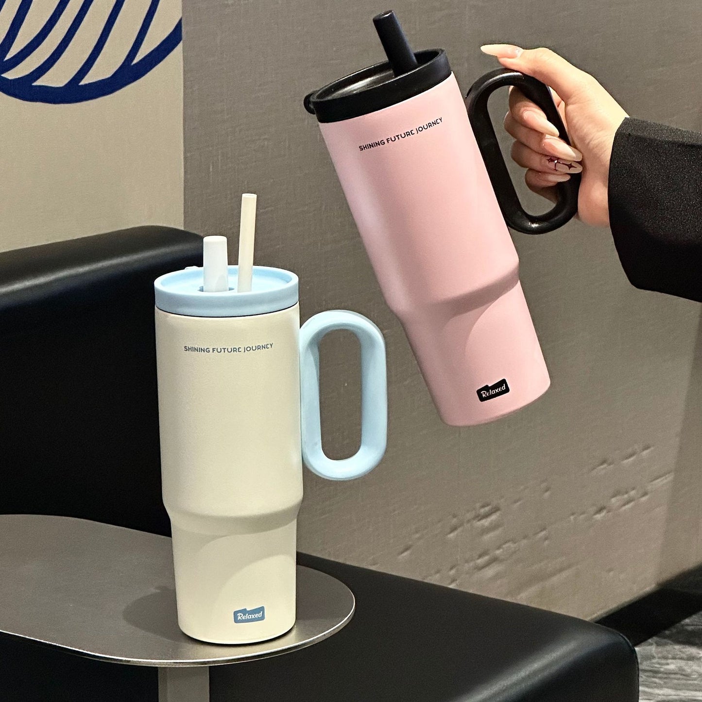 Stainless Steel Insulated Water Cup with Straw and Handle