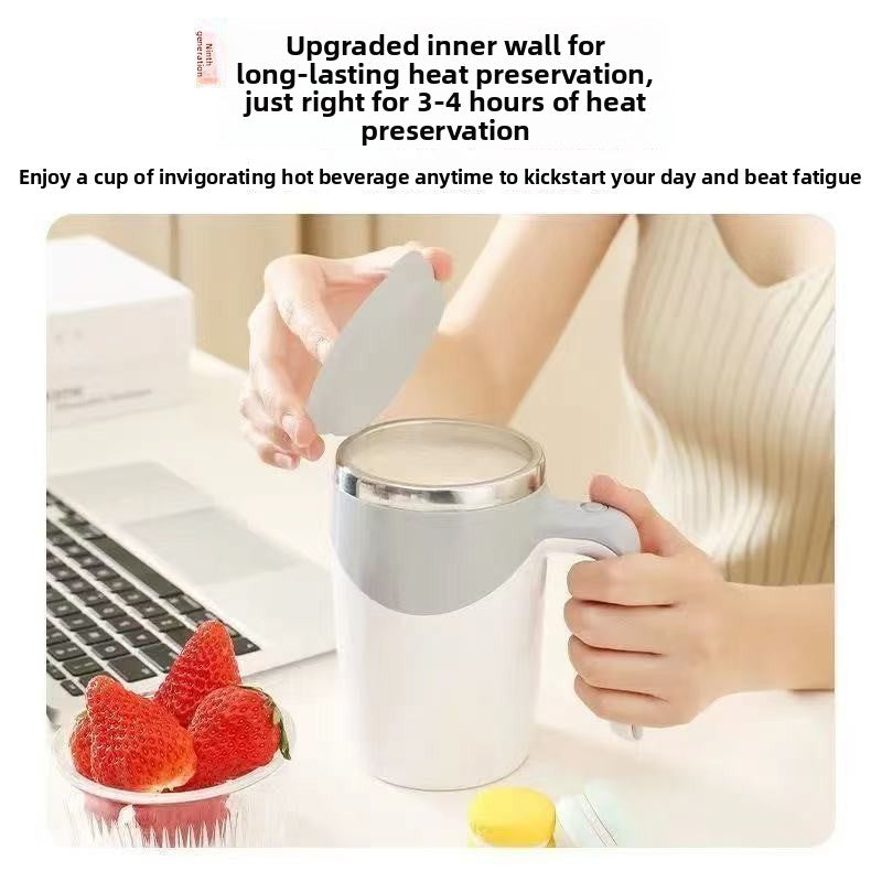 Automatic stirring cup