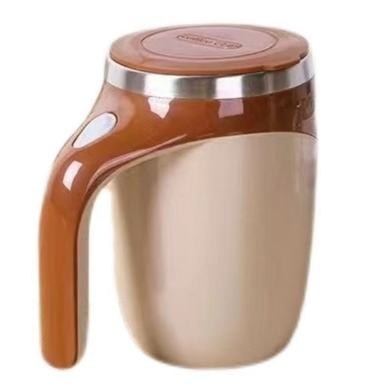 Automatic stirring cup