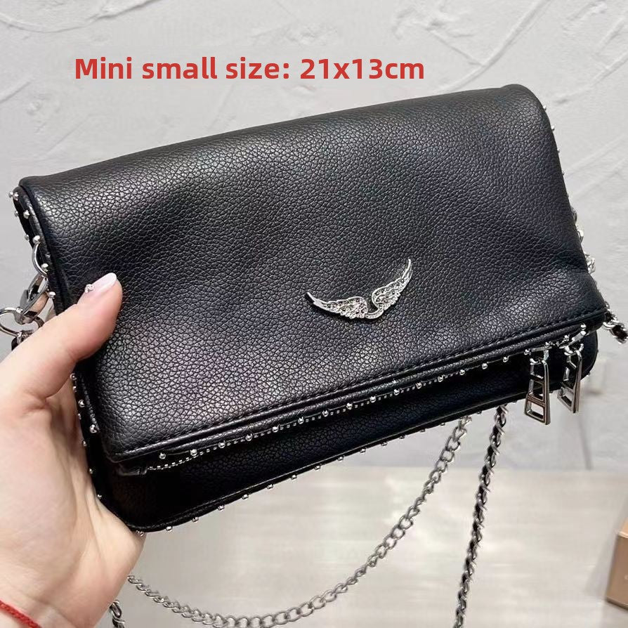 Chain-strap crossbody bag for women