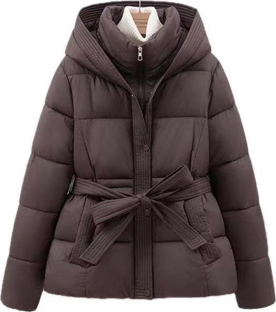 Short, form-fitting and warm coat