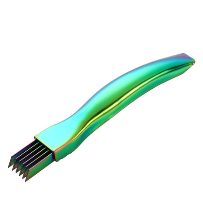 Portable and lightweight scallion slicer