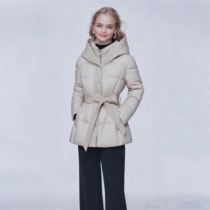 Short, form-fitting and warm coat