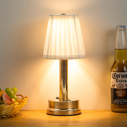 Charging desk lamp